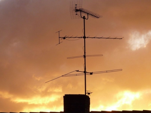 Immagine delle Antenne e parabole in condominio.